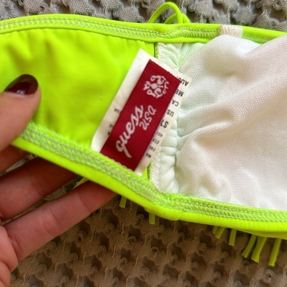 Lightly used guess neon green fringe bathing suit top size medium - Picture 3 of 4